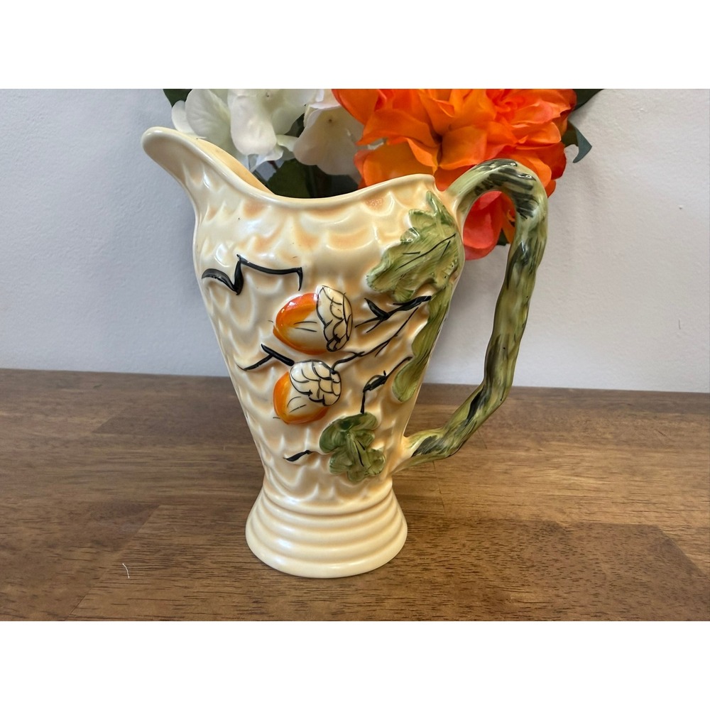 Vintage Wade England Relief Pitcher Oak Leaf Acorn Ceramic‎ Jug Creamware